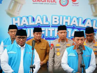 Halal Bihalal dengan Buruh, Kapolri Komitmen Perkuat Soliditas dengan Buruh, Ciptakan Iklim Investasi Kondusif