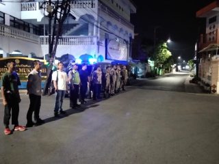 Di Bawah Sorot Rotator, Team Lengkap Patroli Jaga Semampir Aman