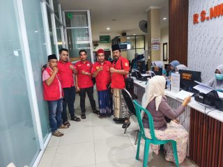 Tebar Kebaikan, Ambulan Pengurus MADAS SEDARAH Gerak Cepat Gotong Warga Dapatkan Layanan Medis