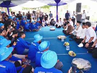 Rembuk Tani di Banyuwangi, Menko Zulhas: Distribusi Pupuk dan Harga Gabah Terjaga