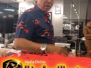 Warga Miskin Surabaya Tersingkir Bansos, Baktiono Sebut Sistem Desil Tak Sesuai Kenyataan