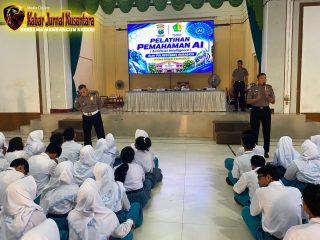 Langkah Awal Polisi Surabaya Siapkan Generasi Melek AI yang Kritis dan Etis